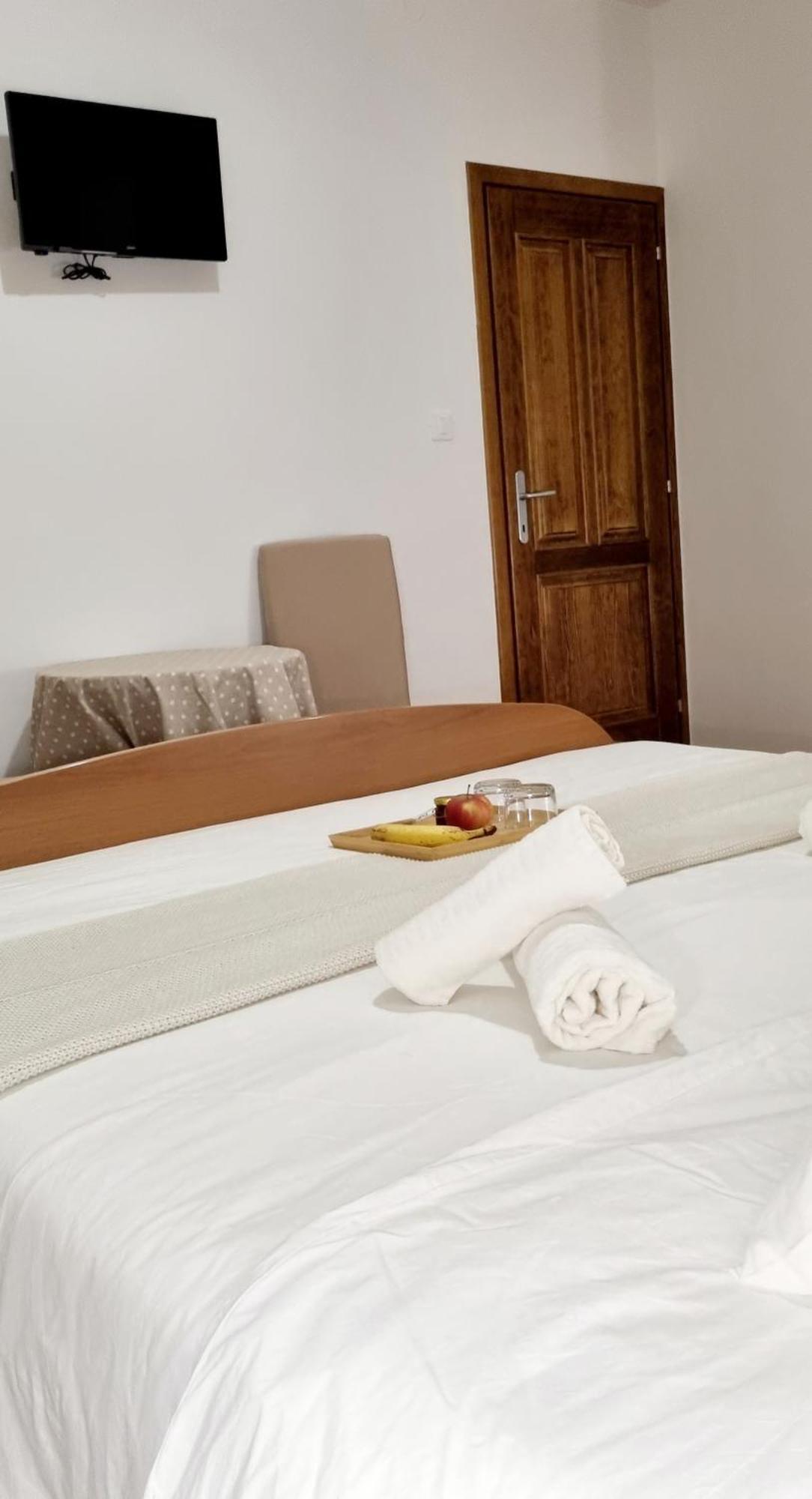Nadija Rooms 푼타나 외부 사진