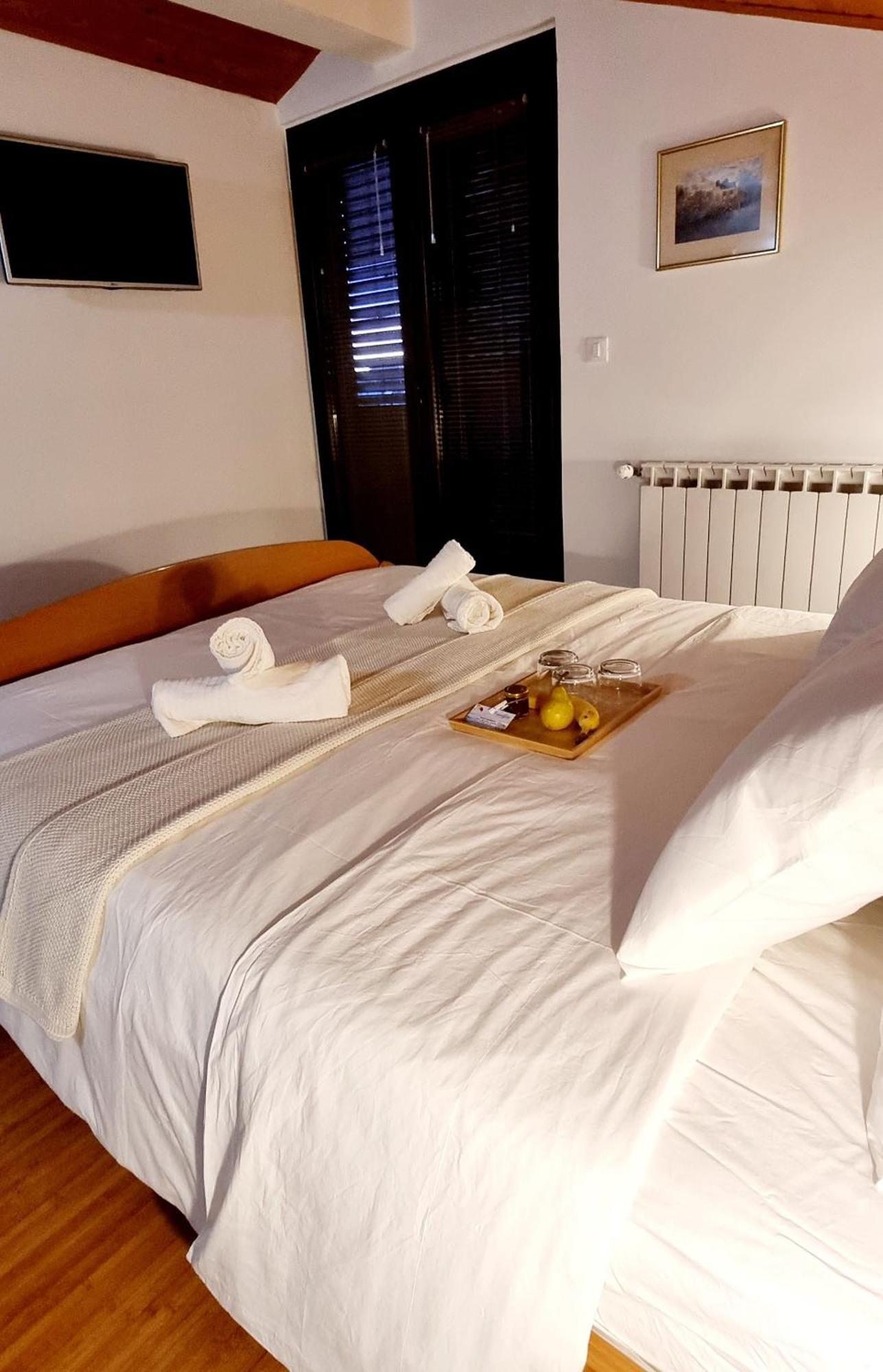 Nadija Rooms 푼타나 외부 사진